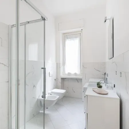 Easylife - - Padova 12 - Nolo Milano